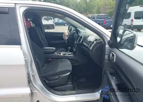 2011 Jeep Grand Cherokee Laredo z USA, uszkodzony, nr VIN 1J4RR4GG3BC734683